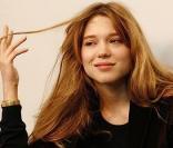 Dans les coulisses de la campagne Uniqlo avec Léa Seydoux 