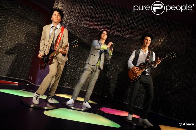 Les Jonas Brothers viennent d'obtenir leurs statues au musée Madame Tussaud de Los Angeles !