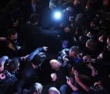 Quand Rihanna arrive au défilé Jean-Paul Gaultier lors de la Fashion Week parisienne le 3 octobre 2009, elle créé une véritable émeute ! 