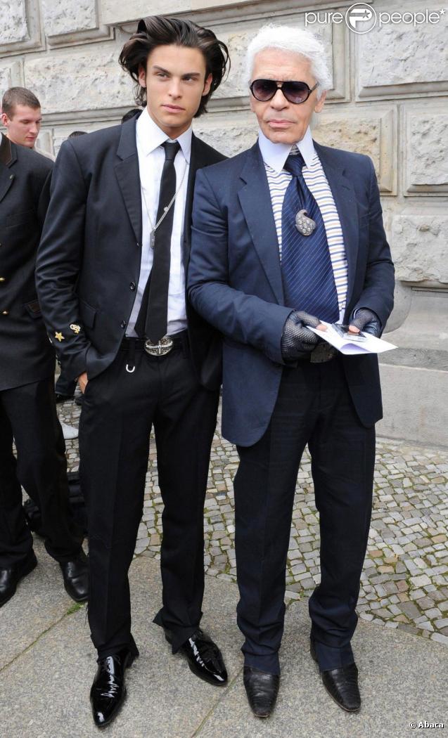 Karl Lagerfeld et sa muse Baptiste 