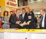 L'infante Cristina d'Espagne inaugure le salon Sonimagfoto et Multimedia à Barcelone, le 7 octobre 2009