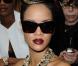 Rihanna en body totalement transparent et en fourrure... sur la pochette de son prochain disque !