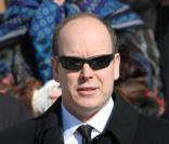 Le Prince Albert de Monaco aux obsèques d'Henri Salvador, samedi 16 février 2008, en l'église de la Madeleine