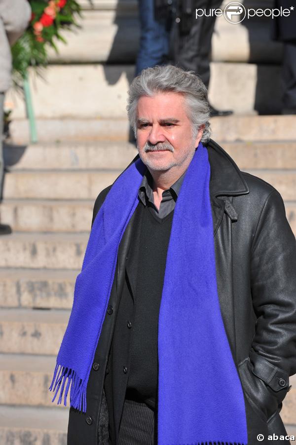 Roland Magdane aux obsèques d'Henri Salvador, samedi 16 février 2008, en l'église de la Madeleine