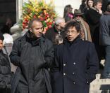 Pascal Légitimus et Laurent Voulzy aux obsèques d'Henri Salvador, samedi 16 février 2008, en l'église de la Madeleine
