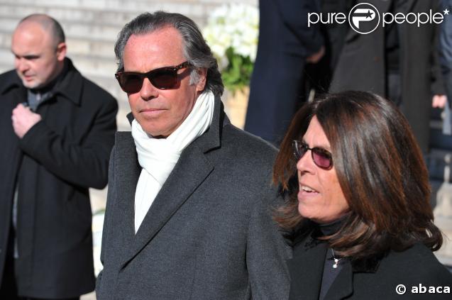 Michel Leeb et son épouse aux obsèques d'Henri Salvador, samedi 16 février 2008, en l'église de la Madeleine