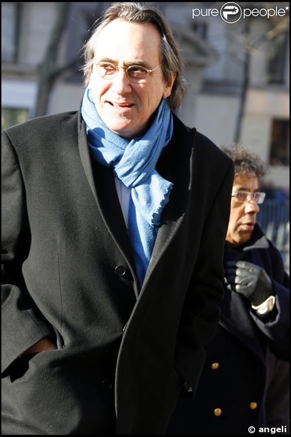 Philippe Lavil aux obsèques d'Henri Salvador, samedi 16 février 2008, en l'église de la Madeleine