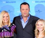 Malin Akerman, Vince Vaughn et Kristen Bell lors de la première à Hambourg en Allemagne du film Thérapie de couples le 13 octobre 2009
