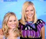 Kristen Bell et Malin Akerman lors de la première à Hambourg en Allemagne du film Thérapie de couples le 13 octobre 2009