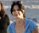 Quand la ravissante Courteney Cox travaille... c'est en maillot de bain !