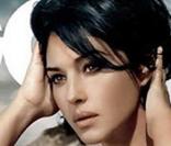 Monica Bellucci sur la couverture de GQ Russie de Septembre 2009