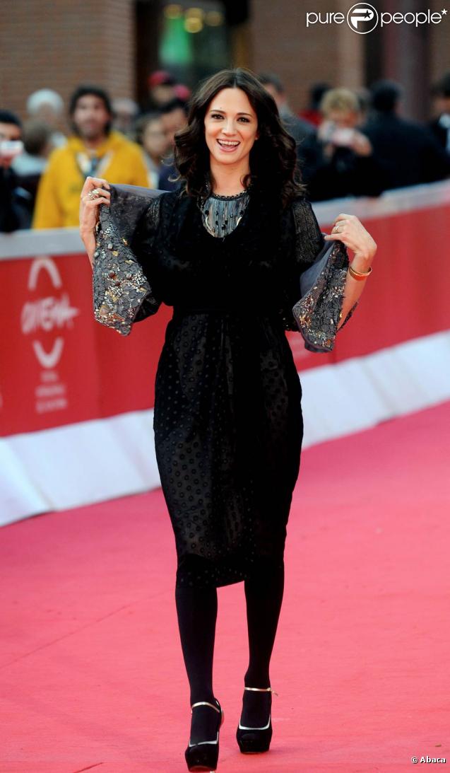 La ravissante Asia Argento, à l'occasion de l'avant-première de  Dream Rush , dans le cadre du 4e Festival International du Film de Rome, le 19 octobre 2009 !