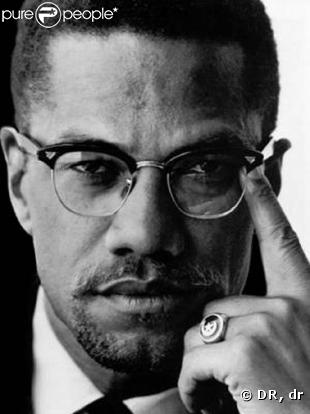Le célèbre prêcheur afro-américain musulman, Malcom X