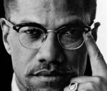 Le célèbre prêcheur afro-américain musulman, Malcom X 