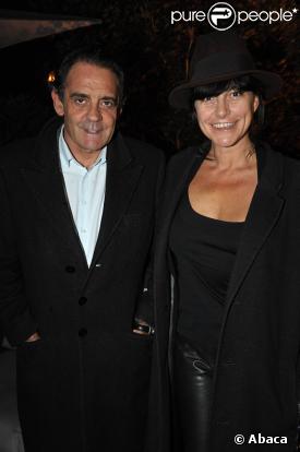 Lio et son compagnon Jean-François Lepetit lors de la fête du Cidre d'automne à Paris le 22 octobre 2009