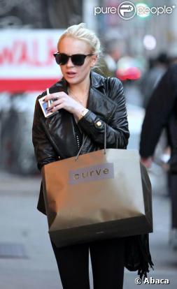 Lindsay Lohan fait du shopping dans Soho à New-York le 22 octobre 2009 