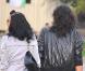 Katy Perry et Russell Brand : Les deux tourtereaux se dirigent vers le cimetière du Père Lachaise à Paris afin de se receuillir sur la tombe du grand Jim Morrison le 7 octobre 2009 