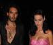 Katy Perry et Russell Brand continue de vivre leur love story dans la sublime ville de Paris en allant dîner au restaurant l'Avenue le 7 octobre 2009