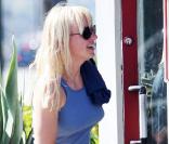 La très jolie Anna Faris, en promenade à Hollywood, à Los Angeles, le 25 octobre 2009 !