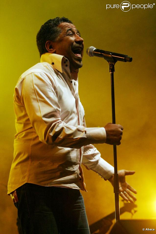 Khaled en concert à la fiesta des Suds le 24 octobre 2009