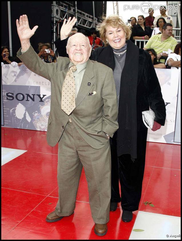 Mickey Rooney à l'avant-première de This is it à Los Angeles, le 27 octobre 2009. 