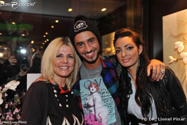 Léo et Emilie, en compagnie de Nelly, la propriétaire du restaurant  Oh ! Sushi  de Lyon Mercière.