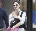 Jennifer Garner et Seraphina (Boston, 31 octobre 2009)