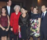 Béatrice d'Orléans a reçu les insignes de la Légion d'honneur à l'Ambassade de France à Madrid, en présence de ses enfants, le 1er novembre 2009