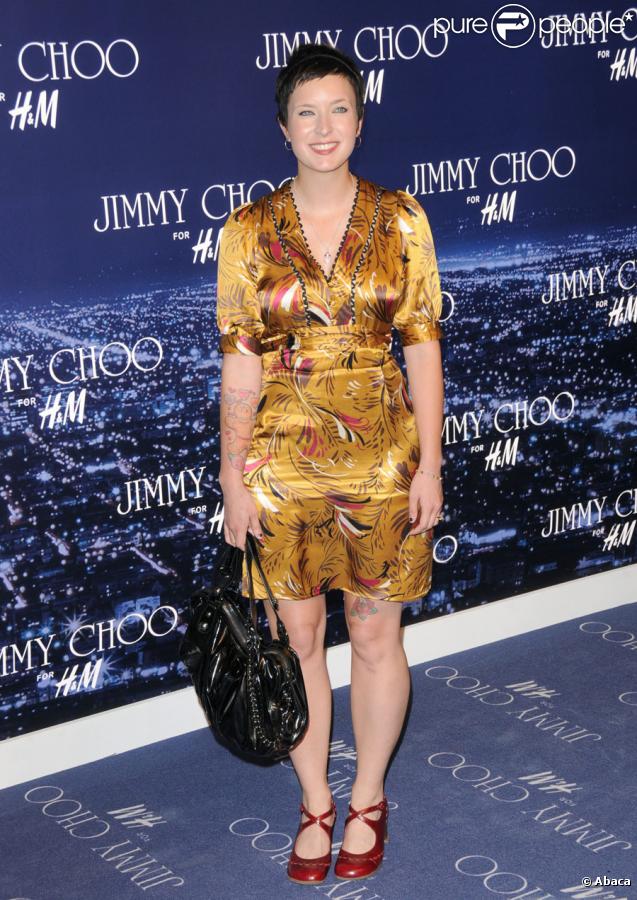 La talentueuse scénariste Diablo Cody avait elle aussi fait le déplacement pour découvrir la collection Jimmy Choo pour H&M, à Los Angeles.