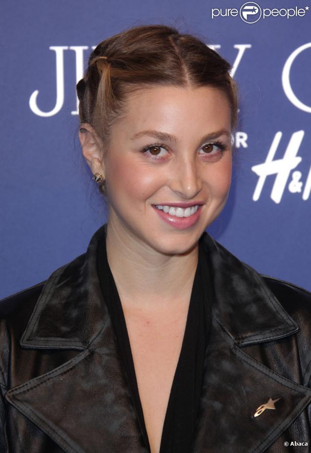 Pour  Whitney Port, la soirée était placée sous le signe de la mode avec la découverte de la nouvelle collection du créateur malaysien Jimmy Choo.  