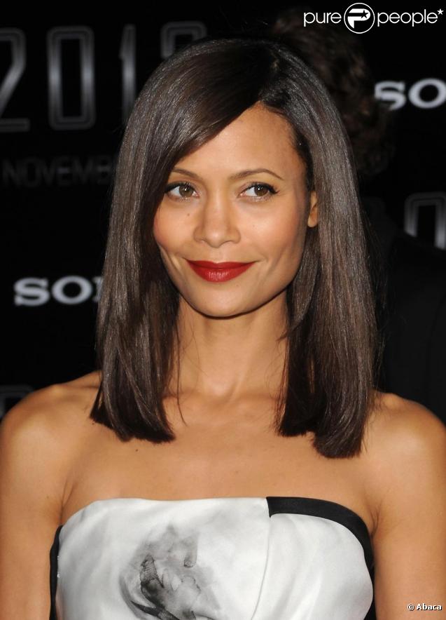 Thandie Newton à la première de 2012 à Los Angeles le 3/11/09