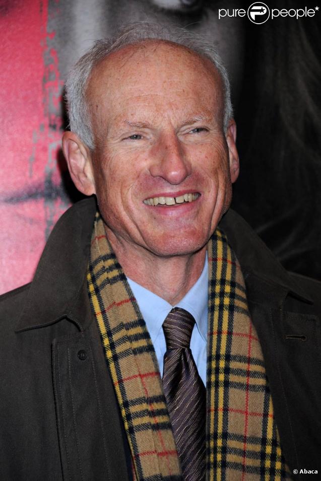 James Rebhorn, à l'occasion de l'avant-première new-yorkaise de  The Box , de Richard Kelly, à l'AMC Lincoln Square de New York, le 4 novembre 2009.