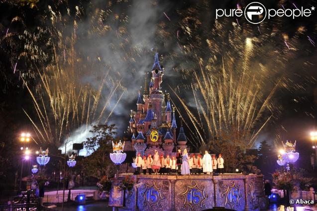 Illumination à Disneyland Paris pour Noël