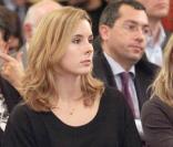 La ravissante tenniswoman Alizé Cornet, lors de la remise des Prix 2008 de l'Académie des Sports, à l'Assemblée Nationale, à Paris, le 9 novembre 2009.
