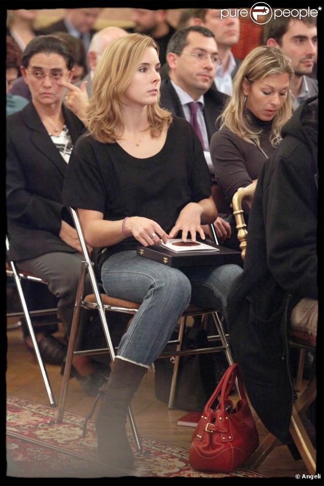 La ravissante tenniswoman Alizé Cornet, lors de la remise des Prix 2008 de l'Académie des Sports, à l'Assemblée Nationale, à Paris, le 9 novembre 2009.