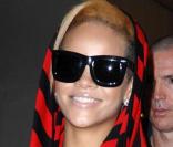 Rihanna à la sortie des studios MTV de New York après le show d'Alexa Chung le 9 novembre 2009