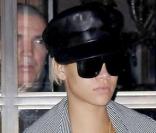 Rihanna devant son hôtel de Manhattan, le 10 novembre 2009