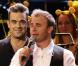 EXCLUSIF : Robbie Williams rejoint ses anciens camarades de Take That sur scène à Londres, le 13 novembre 2009.