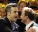EXCLUSIF : Robbie Williams rejoint ses anciens camarades de Take That sur scène à Londres, le 13 novembre 2009.