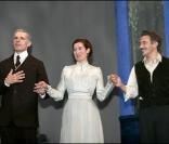 Lambert Wilson, Emmanuelle Devos et Jean-Pierre Lorit dans la pièce Créanciers au théâtre de l\'Atelier en 2005