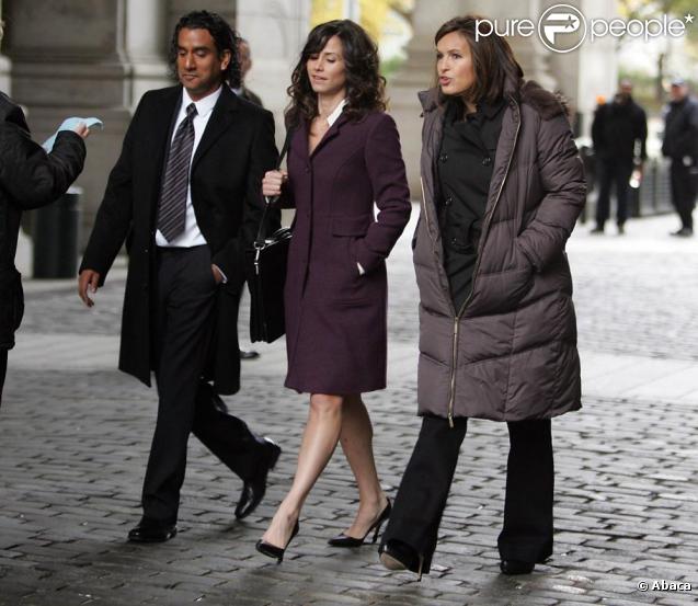 Naveen Andrews troque la série  Lost  pour  New York Unité Spéciale  le temps d'un épisode : il retrouve la sublime Mariska Hargitay, vendredi 13 novembre, pour le tournage de ses scènes.