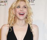 Courtney Love à la soirée de charité d'Elton John à New York le 16/11/09