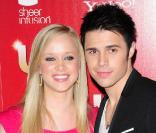Katy et Kris Allen lors de la soirée organisée par le magazine US Weekly à Hollywood, le 18 novembre 2009