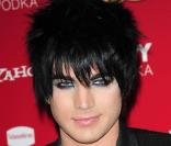 Adam Lambert lors de la soirée organisée par le magazine US Weekly à Hollywood, le 18 novembre 2009