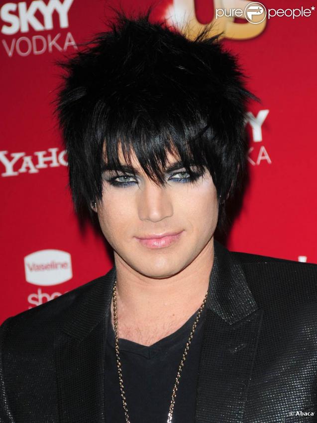 Adam Lambert lors de la soirée organisée par le magazine US Weekly à Hollywood, le 18 novembre 2009