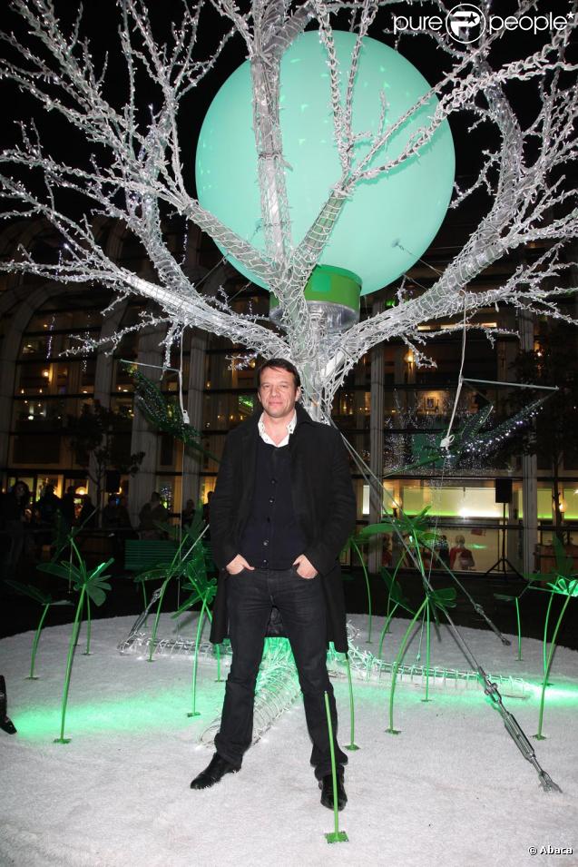 Samuel Le Bihan au Forum des Halles à Paris pour les illuminations de Noël le 19/11/09