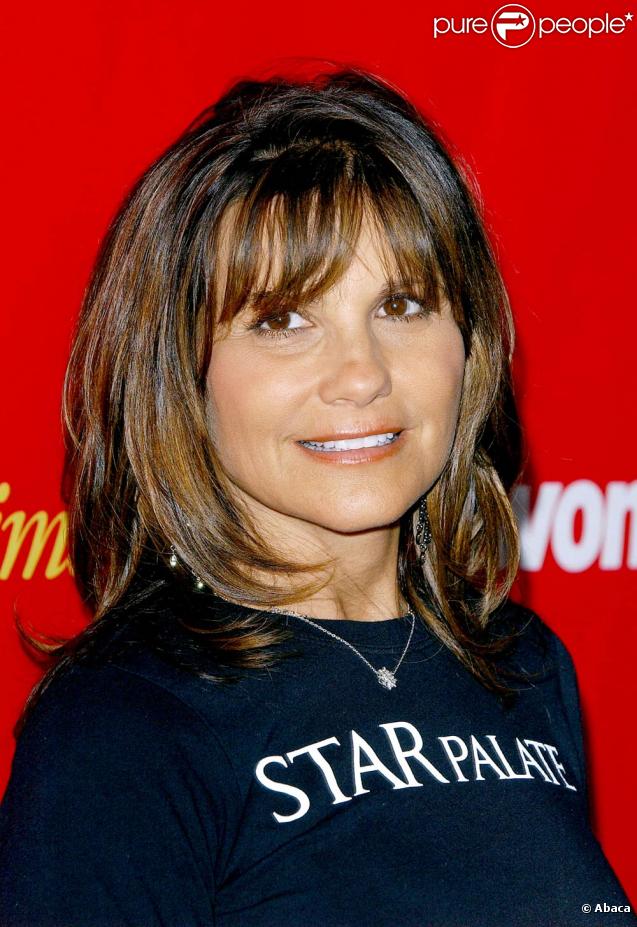  En matière de parents, Britney n'a vraiment pas été gâtée... Même si aujourd'hui entre Brit-Brit et sa mère Lynne Spears, tout va mieux, cette dernière n'en reste pas moins très... envahissante! 
 