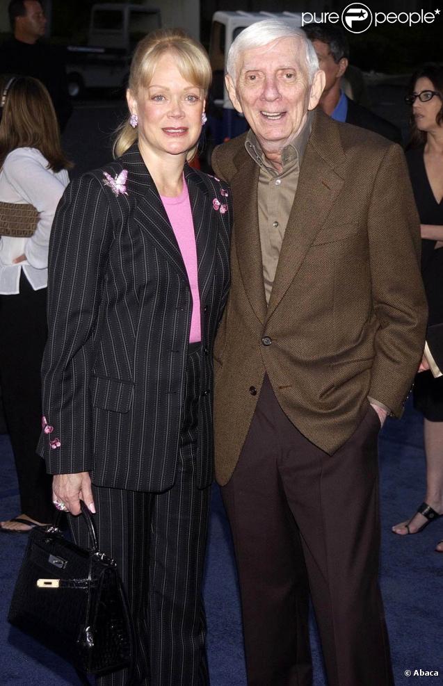 Peu avant la mort de son père Aaron Spelling, Tori se réconcilie avec lui. Mais elle découvre très vite que sa mère l'a littéralement évincée du testament Spelling et va même jusqu'à accuser sa fille d'avoir tué son père ! 