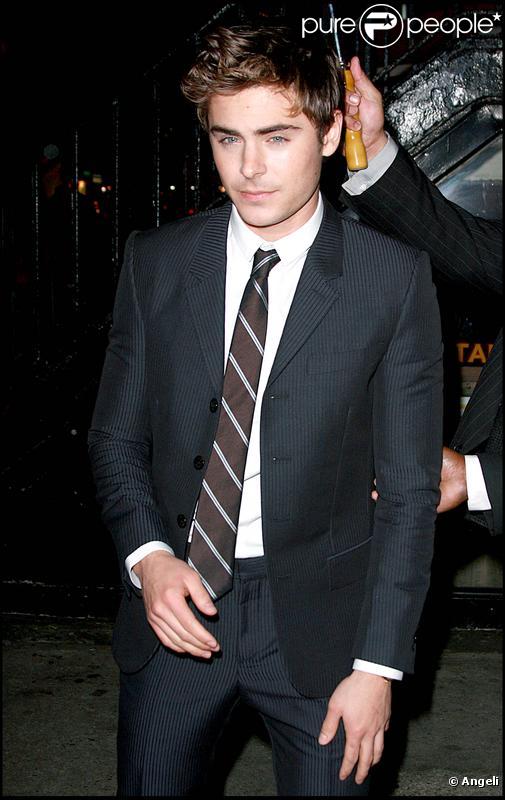 Zac Efron à la première de Me and Orson Welles à New York le 23/11/09