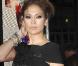 Jennifer Lopez en bottes et robe noire : une véritable femme fatale sur tapis rouge